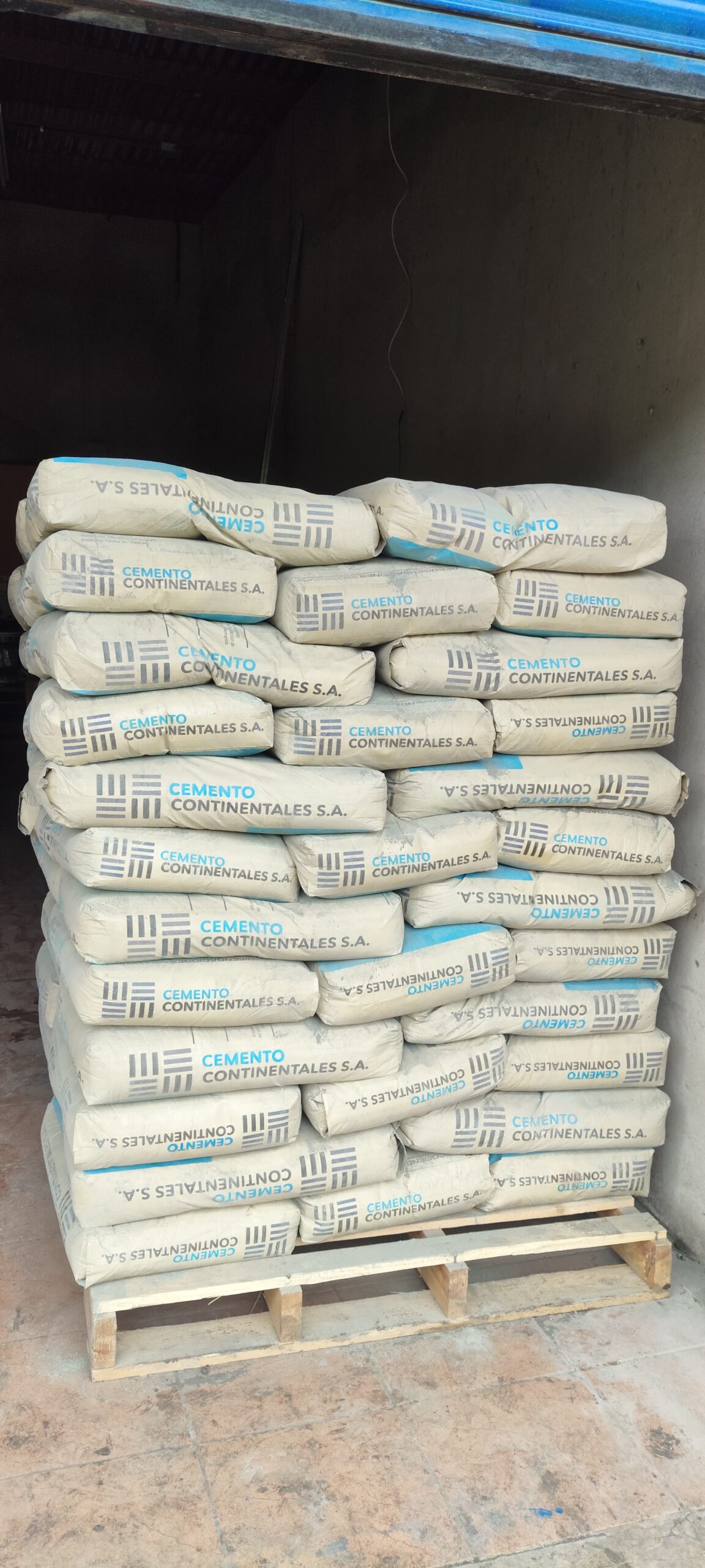 Cemento Continental en Ferretería El Profe